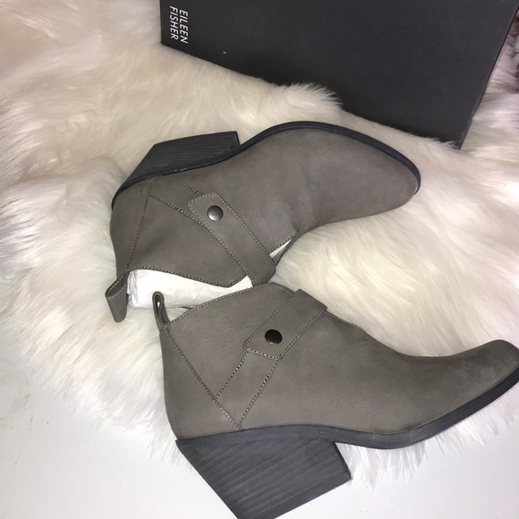 Eileen Fisher Tempo Bootie in Graphite Nubuck - Picture 2 of 5